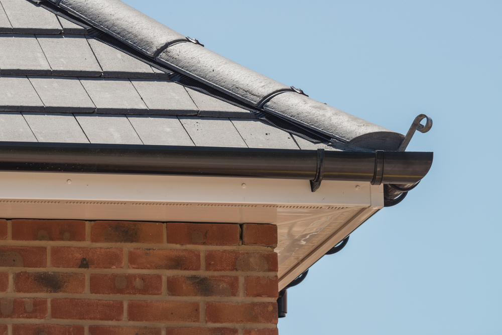 Gutter, Fascia, and Soffit Cleaning & Repairs in Bedfordshire